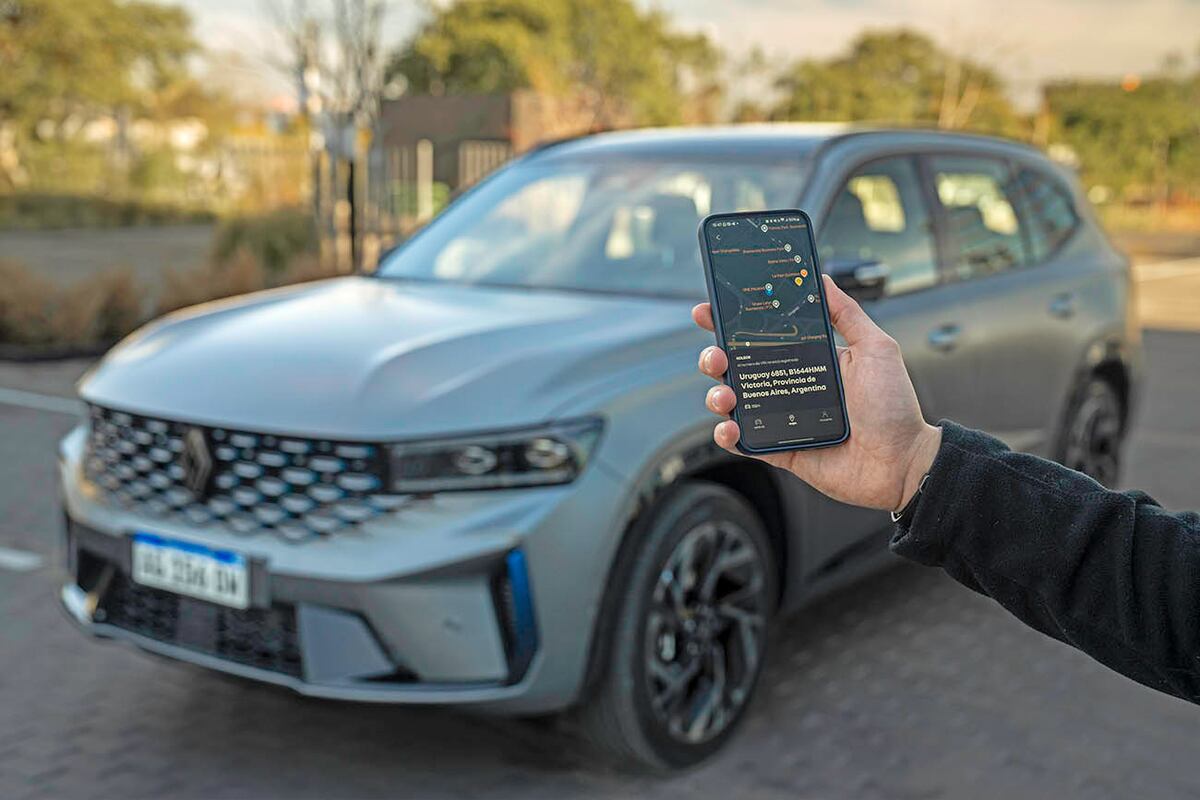 El nuevo Renault Koleos se destaca por incorporar hasta 29 sistemas avanzados de asistencia al conductor (Adas), diseñados para ofrecer una experiencia de conducción más segura, intuitiva y confiable.