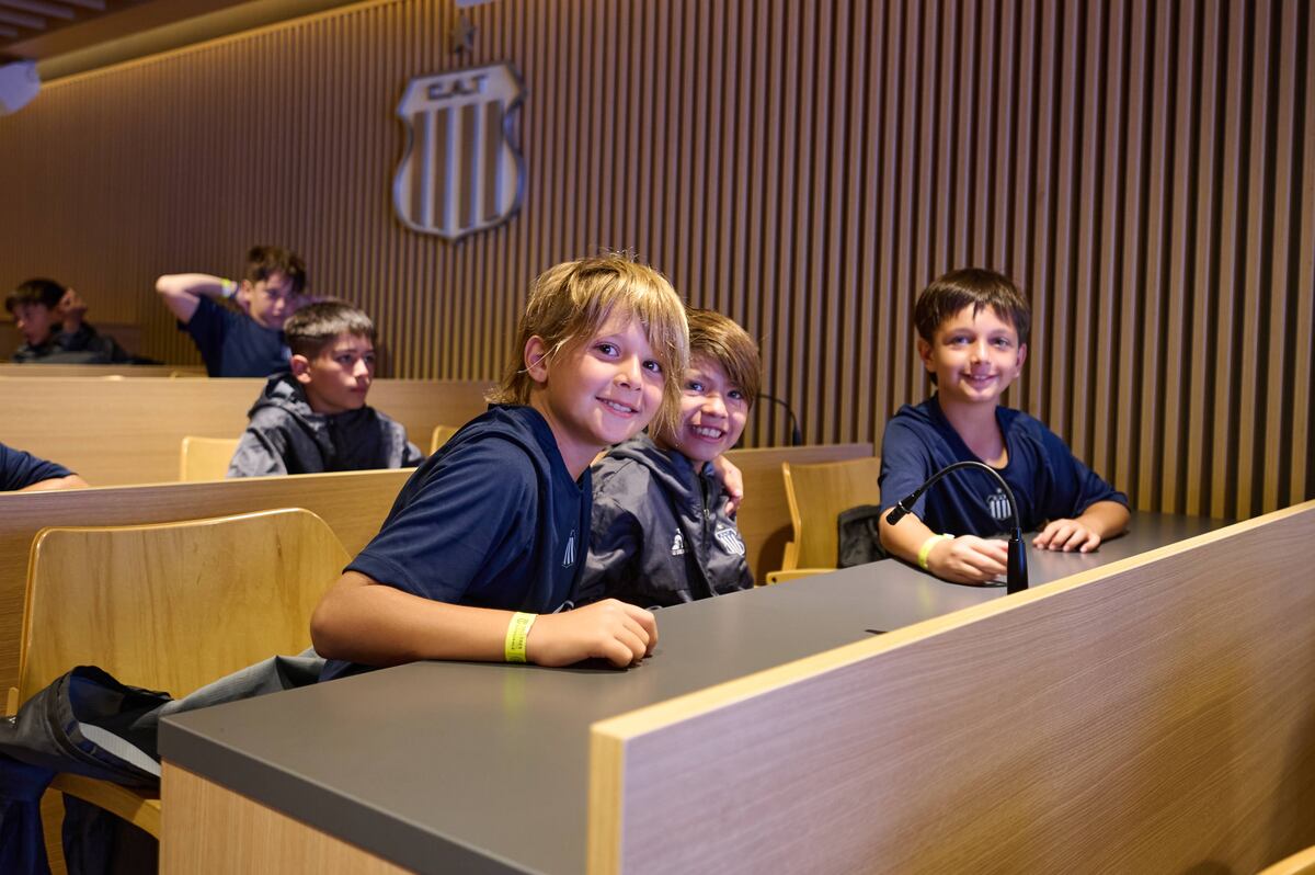 Campus Talleres: fútbol, valores y experiencias únicas para chicos y chicas. Del 16 al 20 de diciembre, niños y niñas podrán entrenar en el CARD Amadeo Nuccetelli y vivir el club desde adentro. (Prensa Talleres)