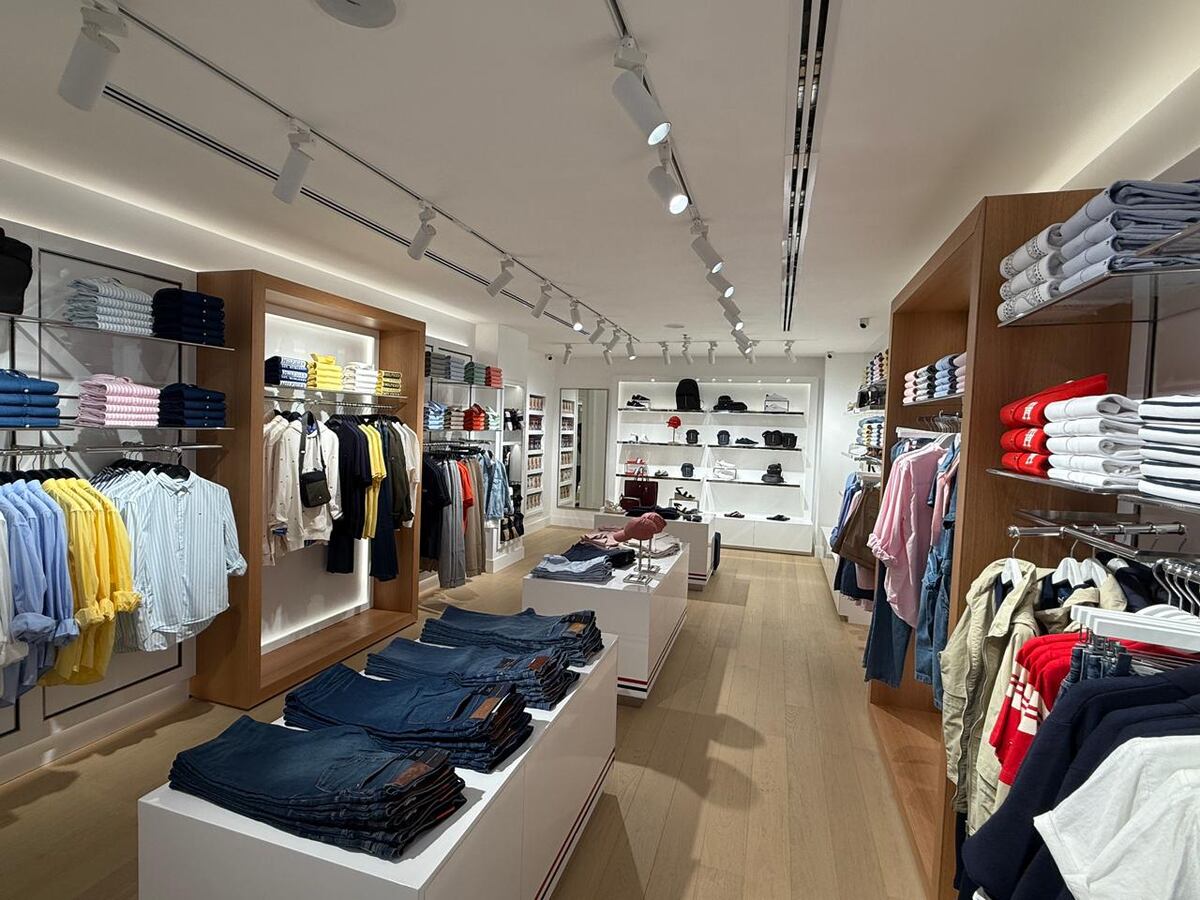 Local de Tommy Hilfiger en Nuevocentro, 11/2025