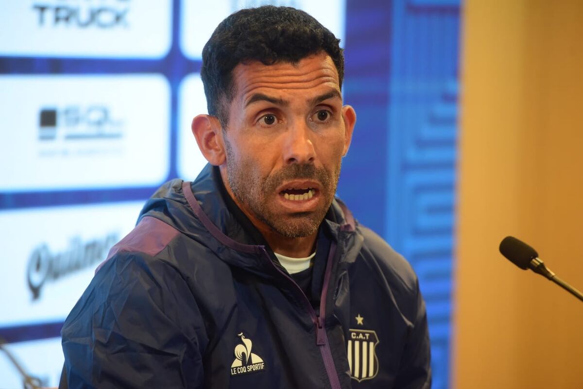 Carlos Tevez en su presentación en Talleres. (José Gabriel Hernández / La Voz).