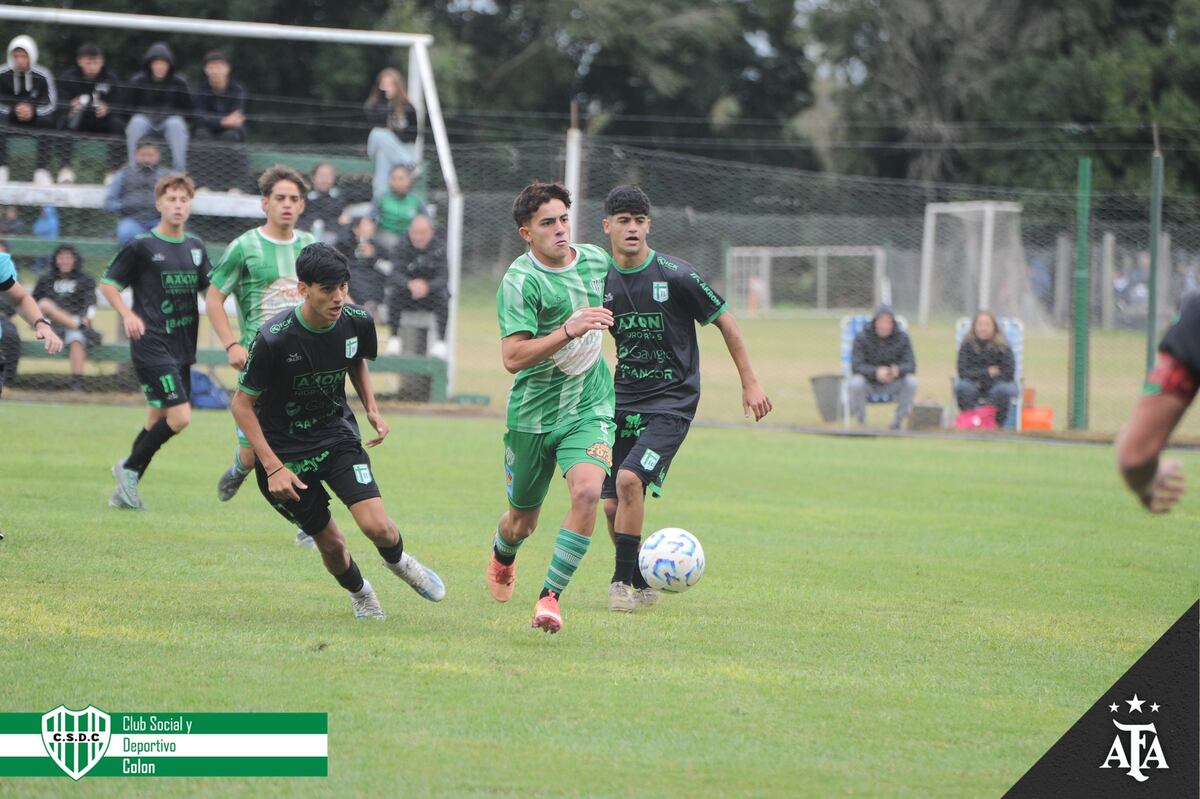 Deportivo Colón de Colonia Caroya recibió la inauguración del Torneo de Juveniles de AFA. (Gentileza Deportivo Colón).