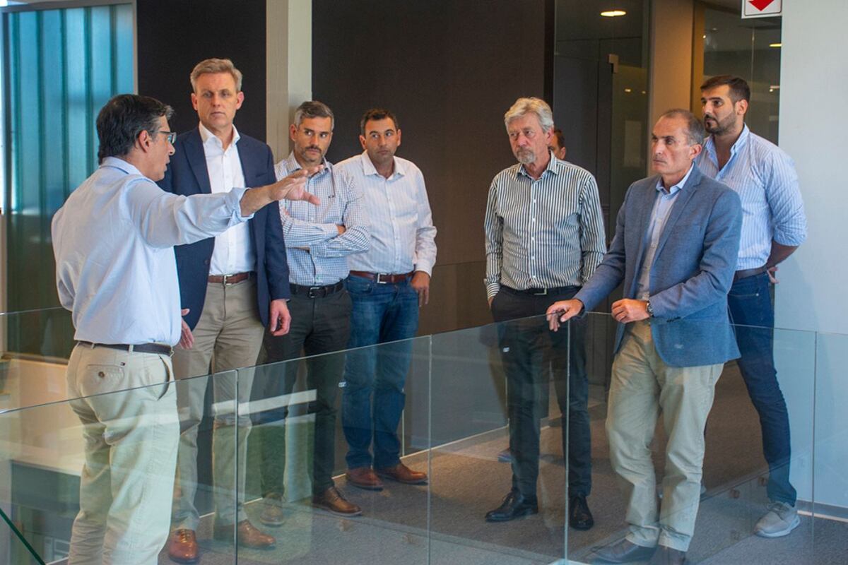 LAC recibe visita de directivos globales de Scania