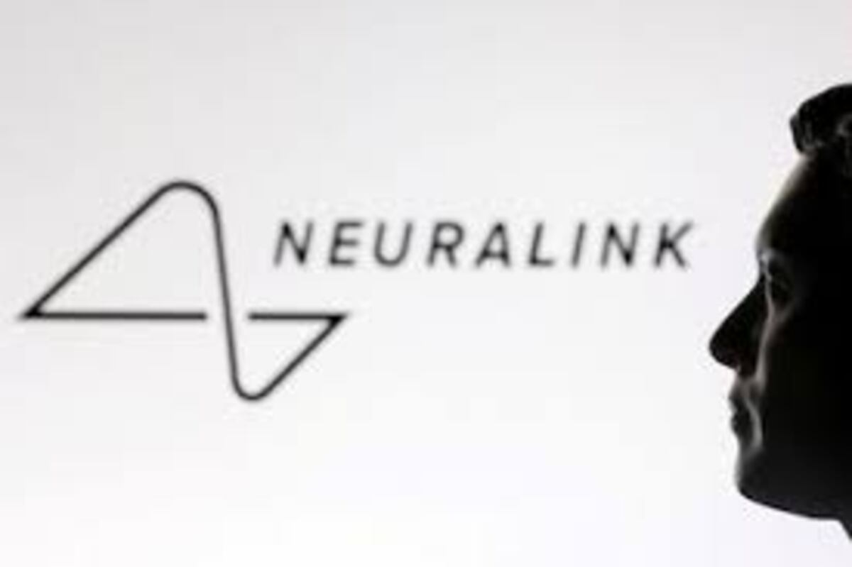 Cómo funciona el chip cerebral de Elon Musk que ya tienen 12 pacientes
