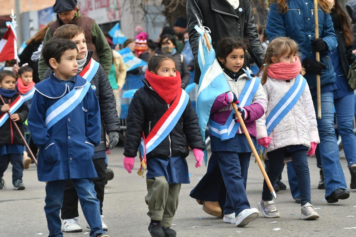 Río Cuarto. El desfile en la capital alterna (Tomy Fragueiro/La Voz).