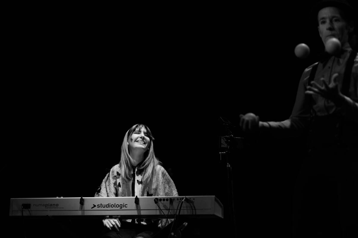 La pianista y compositora Muriel Marco es una de las creadoras del espectáculo (prensa Abzu)