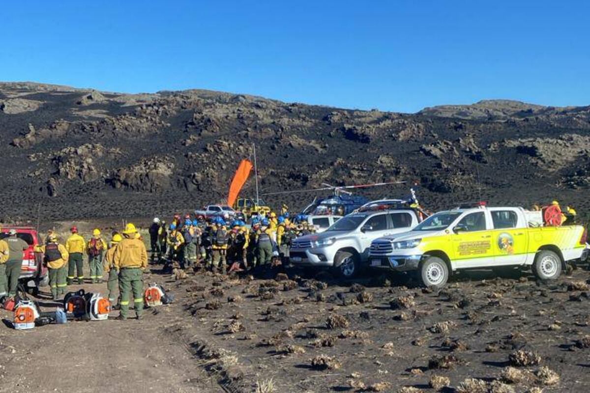 Está contenido en un 80%. (Bomberos)