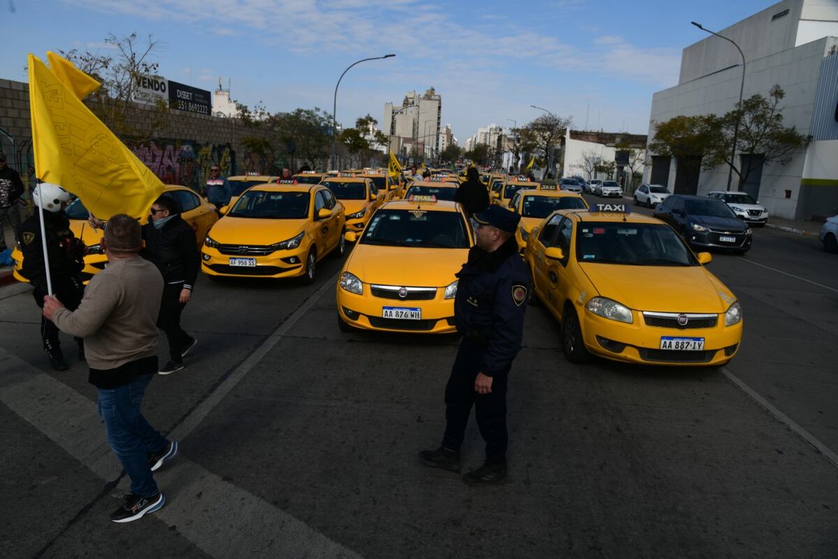 Concejo Deliberante: con amplia mayoría, se aprobó la regulación de Uber. Ramiro Pereyra/ La Voz
