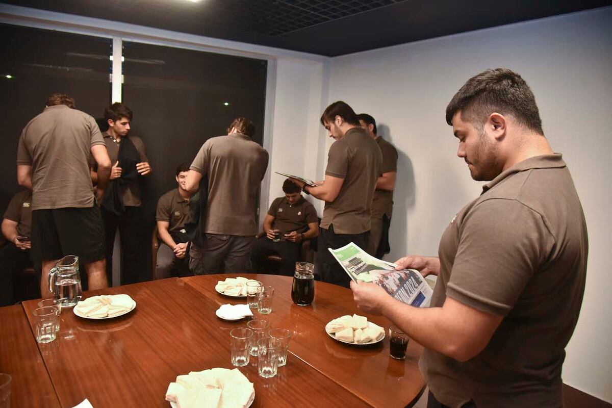 Brindis con los Dogos xv campeones (Facundo Luque / La Voz)