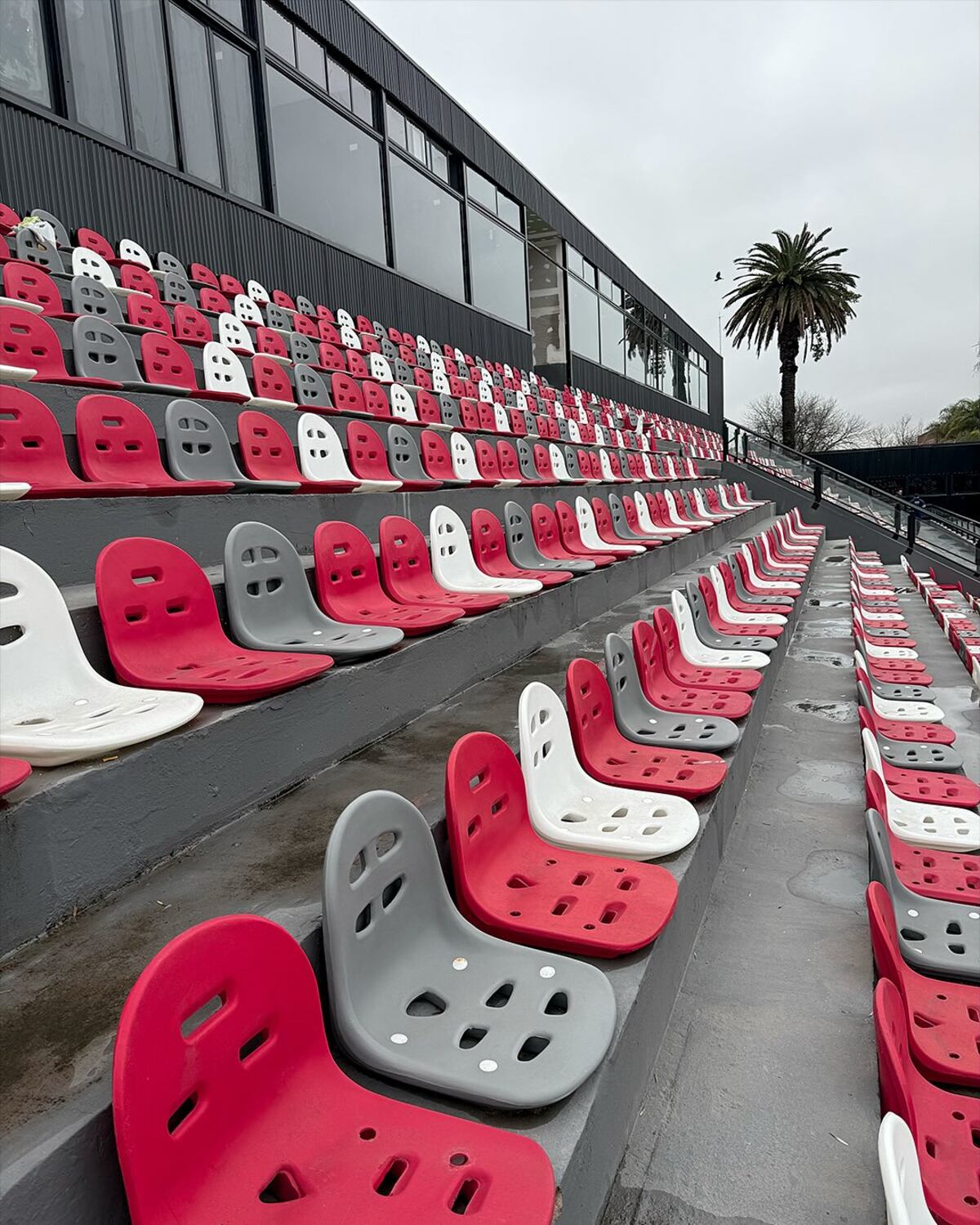 Las obras que presentó Barracas en su estadio. (Prensa Barracas).