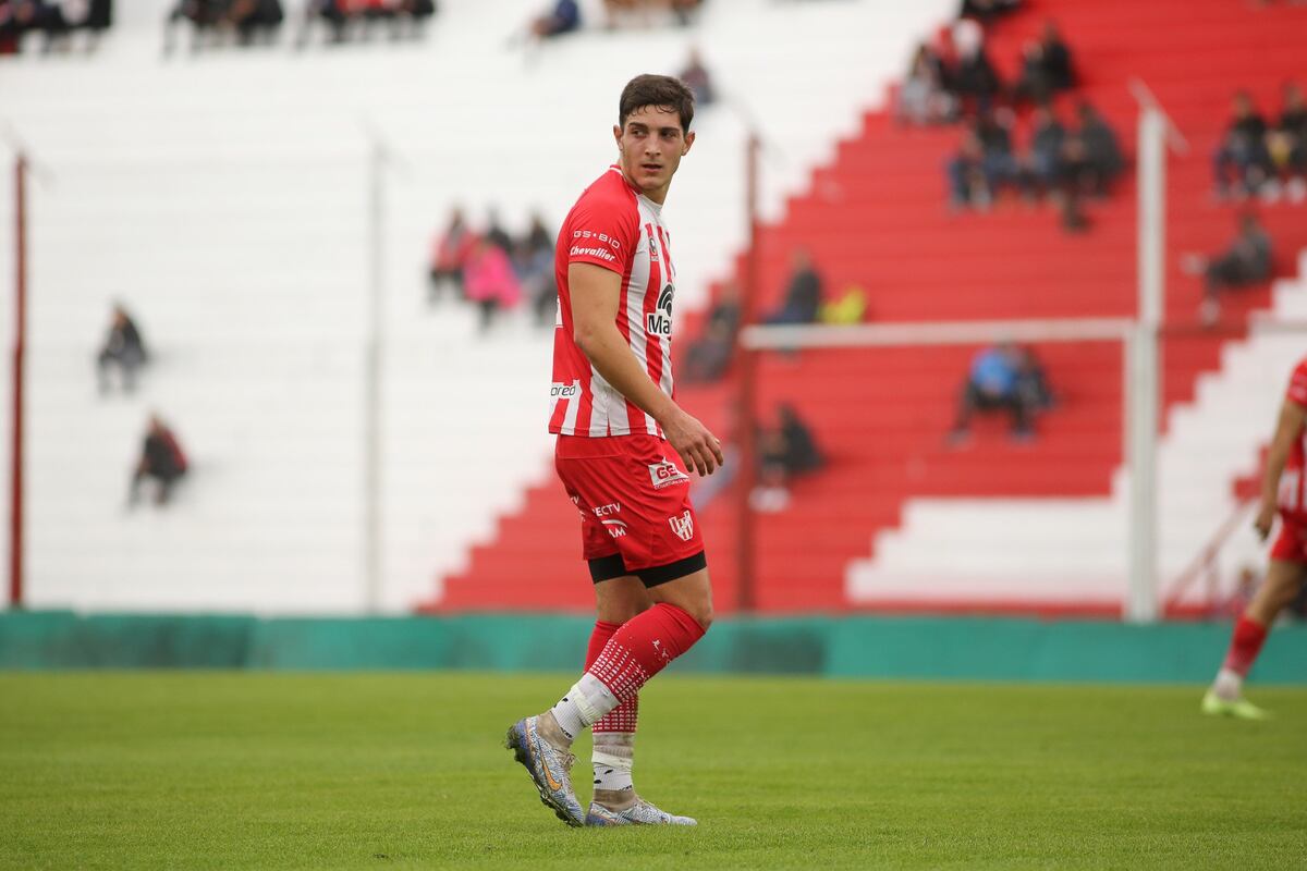 Agustín Massaccesi, lateral derecho que vuelve a Instituto. (IACC).