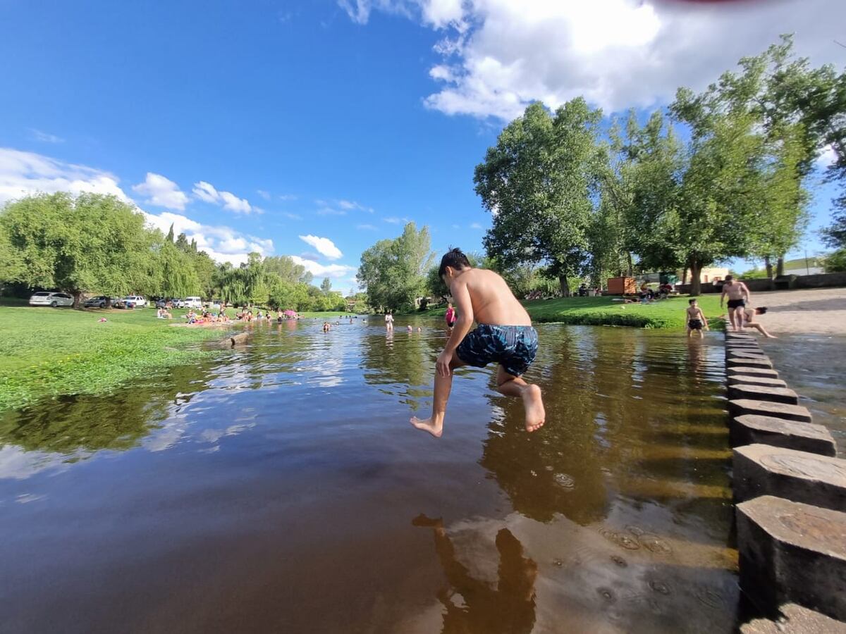 Salsacate. Balneario sobre el rio Jaime. (La Voz)