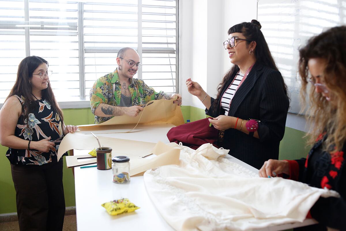 La "docencia travesti" es uno de los pilares fundamentales del taller. (La Voz)
