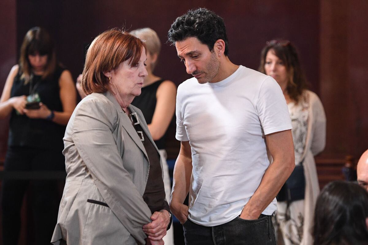 La senadora nacional por Córdoba Alejandra Vigo y el actor Juan Minujin en el Congreso. (La Voz)