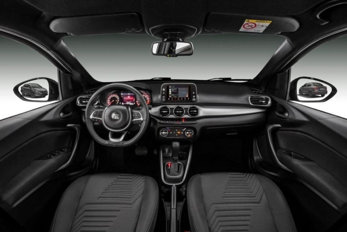 Por dentro trae doble pantalla color, la multimedia con Android Auto y Apple CarPlay, entre otras cosas. (Foto: Autocity)