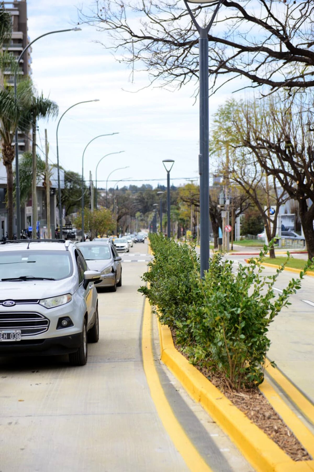 Habilitaron la avenida Sagrada Familia, entre Costanera y Colón. El tramo estaba cerrado desde febrero. (José Gabriel Hernández / La Voz)