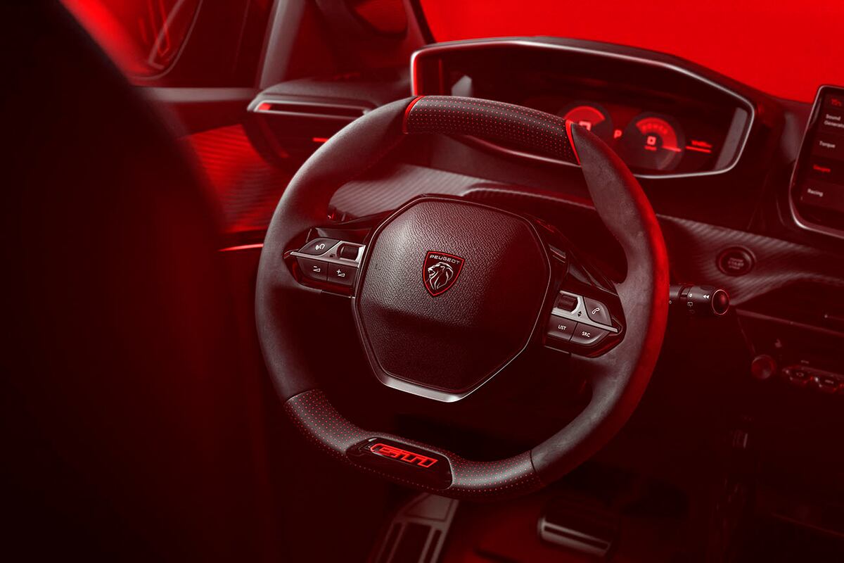Para pasar de 0 a 100 km/h, el Peugeot 208 GTi 2025 tarda 5,7 segundos.