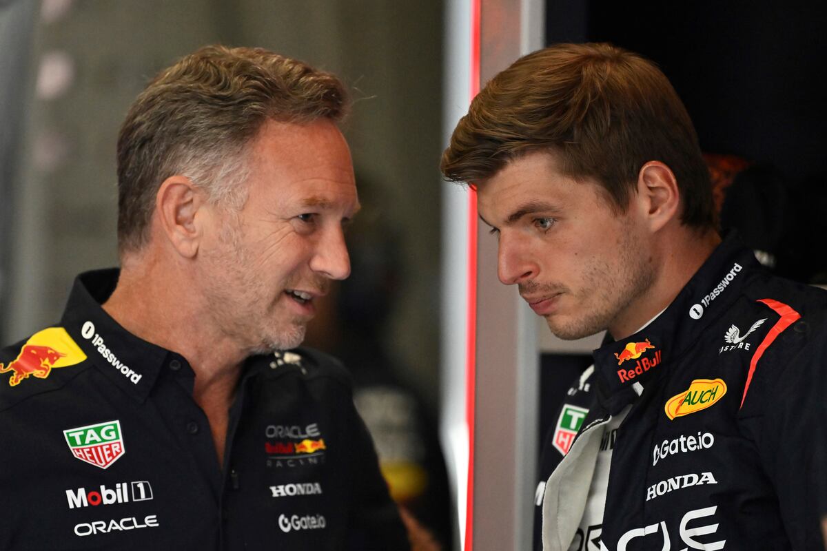 Horner junto a Max Verstappen (AP)