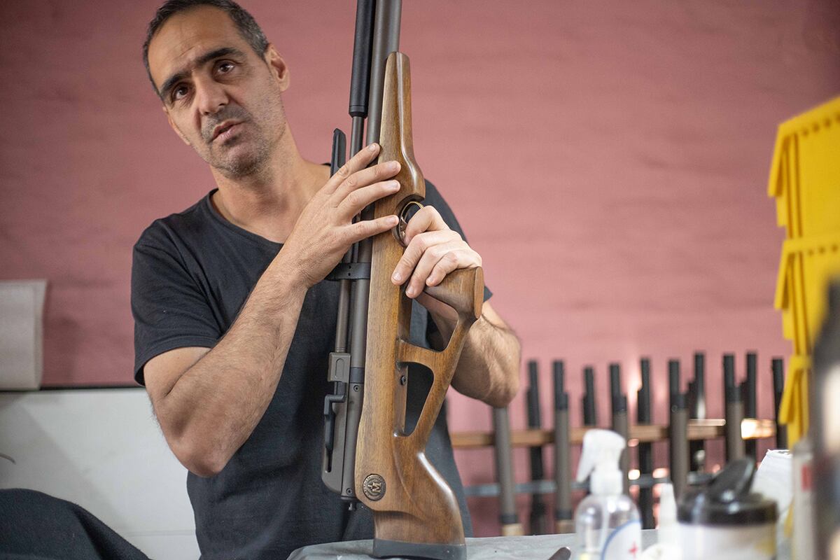 Javier Aranda, el "riflero" cordobés. (La Voz)