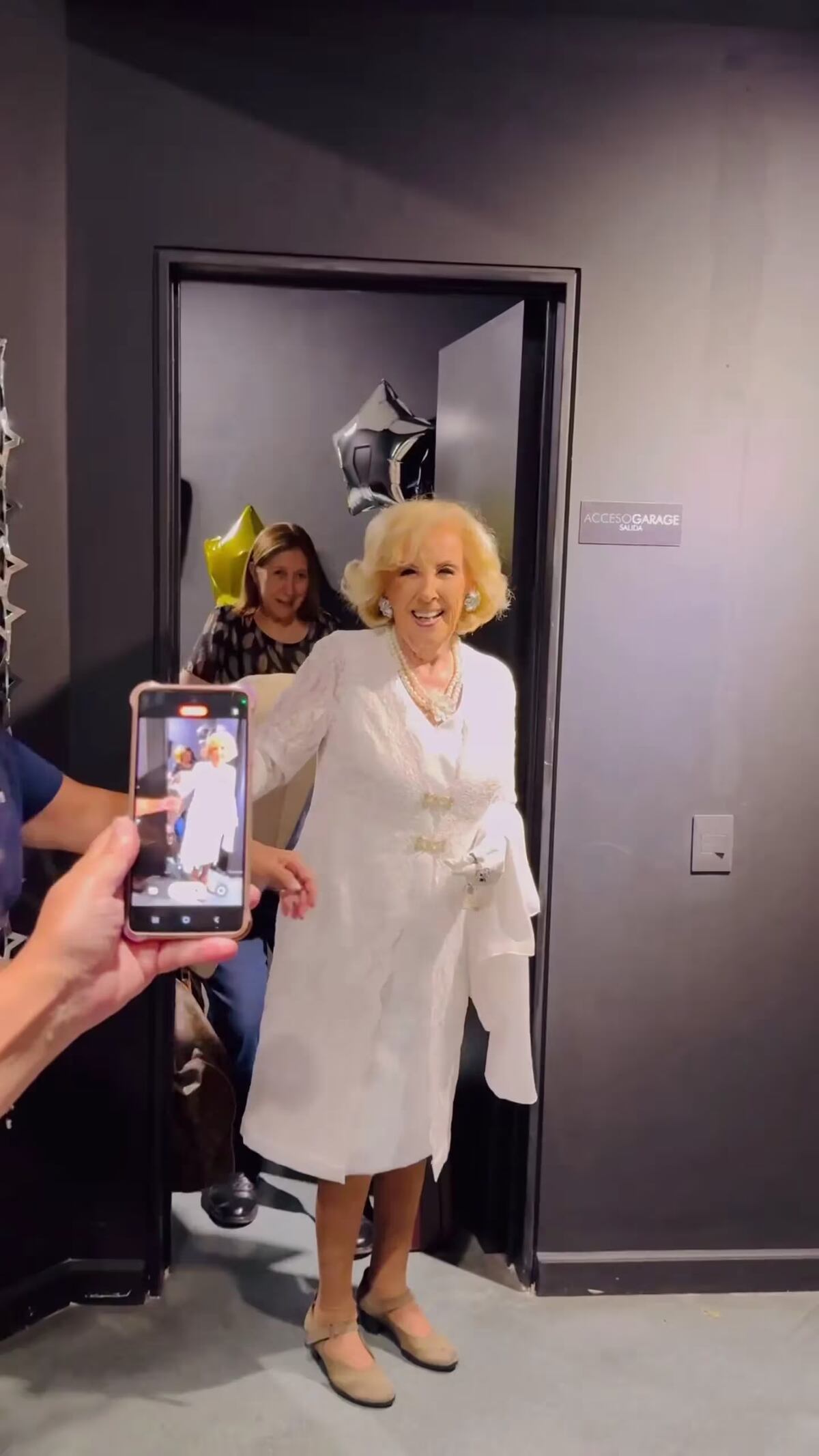 El segundo look de Mirtha Legrand para su celebración de cumpleaños.