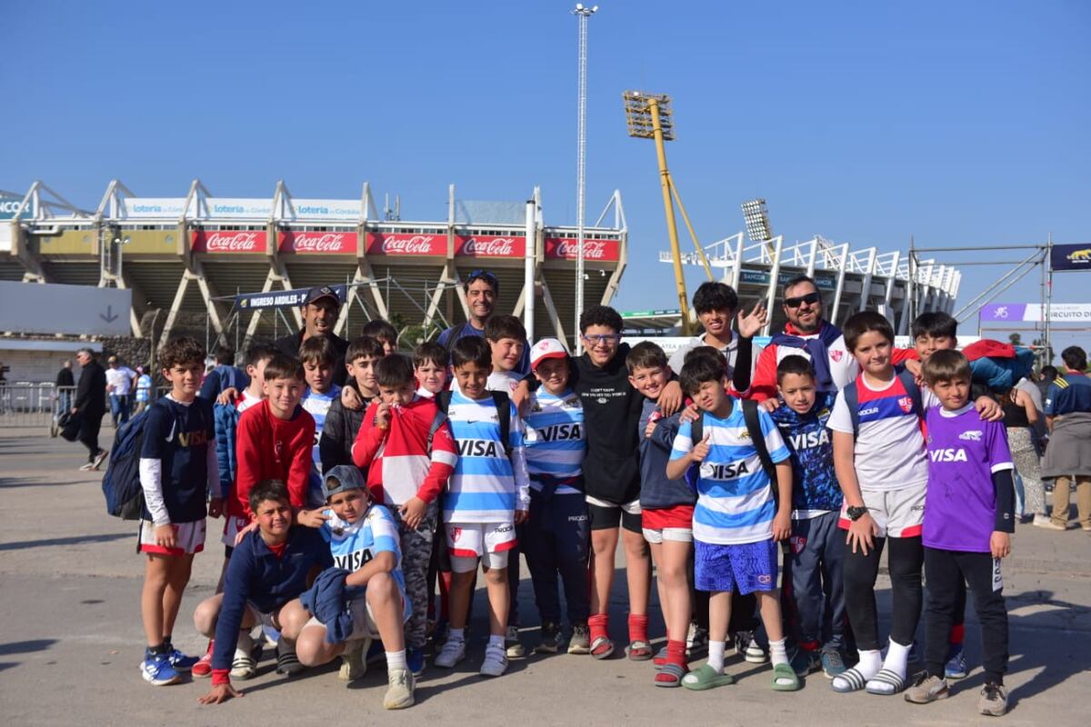 Cara 'e Cancha de Los Pumas en la previa del partido con los All Blacks en el Kempes. (José Gabfriel Hernández / La Voz)