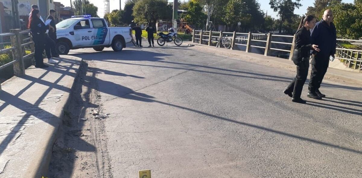 El lugar donde ocurrió la tragedia de Malvinas Argentinas, en Buenos Aires, con el camión recolector de basura. (Clarín)