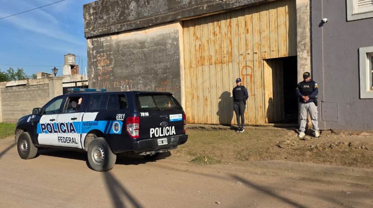 Varios procedimientos entre policías provincial y federal en Villa María.
