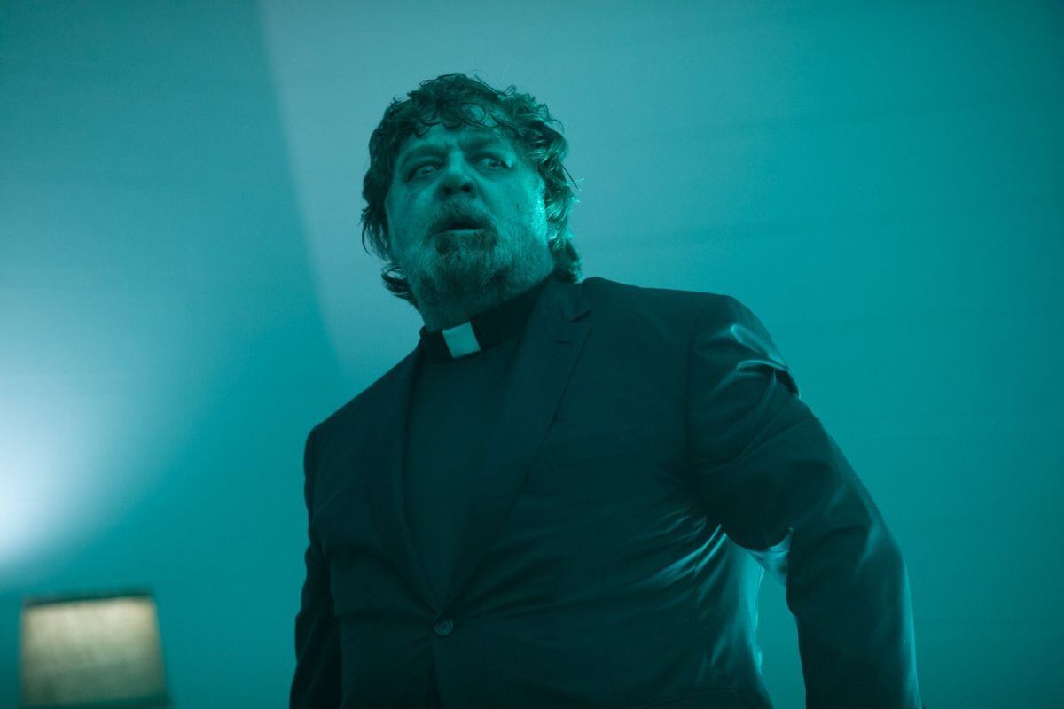 Exorcismo, con Russell Crowe.