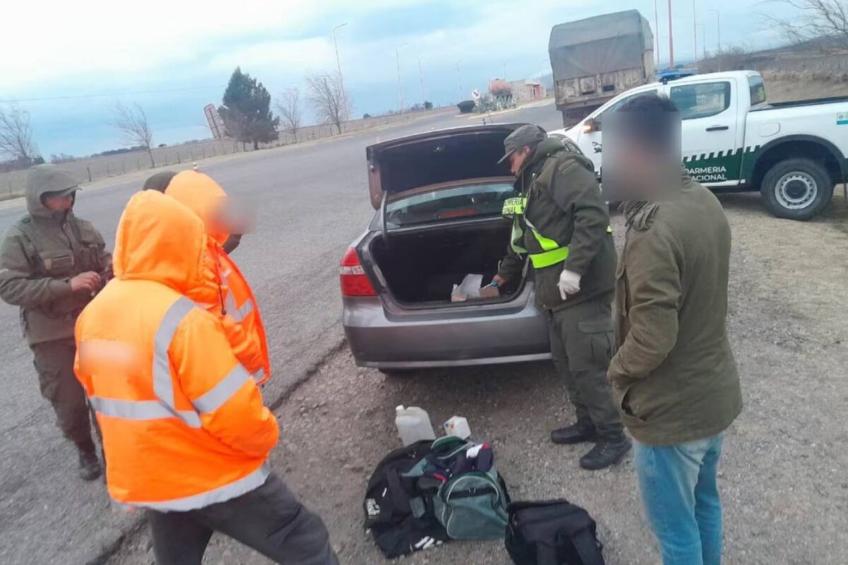 Viajaba de Río Cuarto a Villa Dolores y le secuestraron más de $50 millones en un control (Prensa Gendarmería)