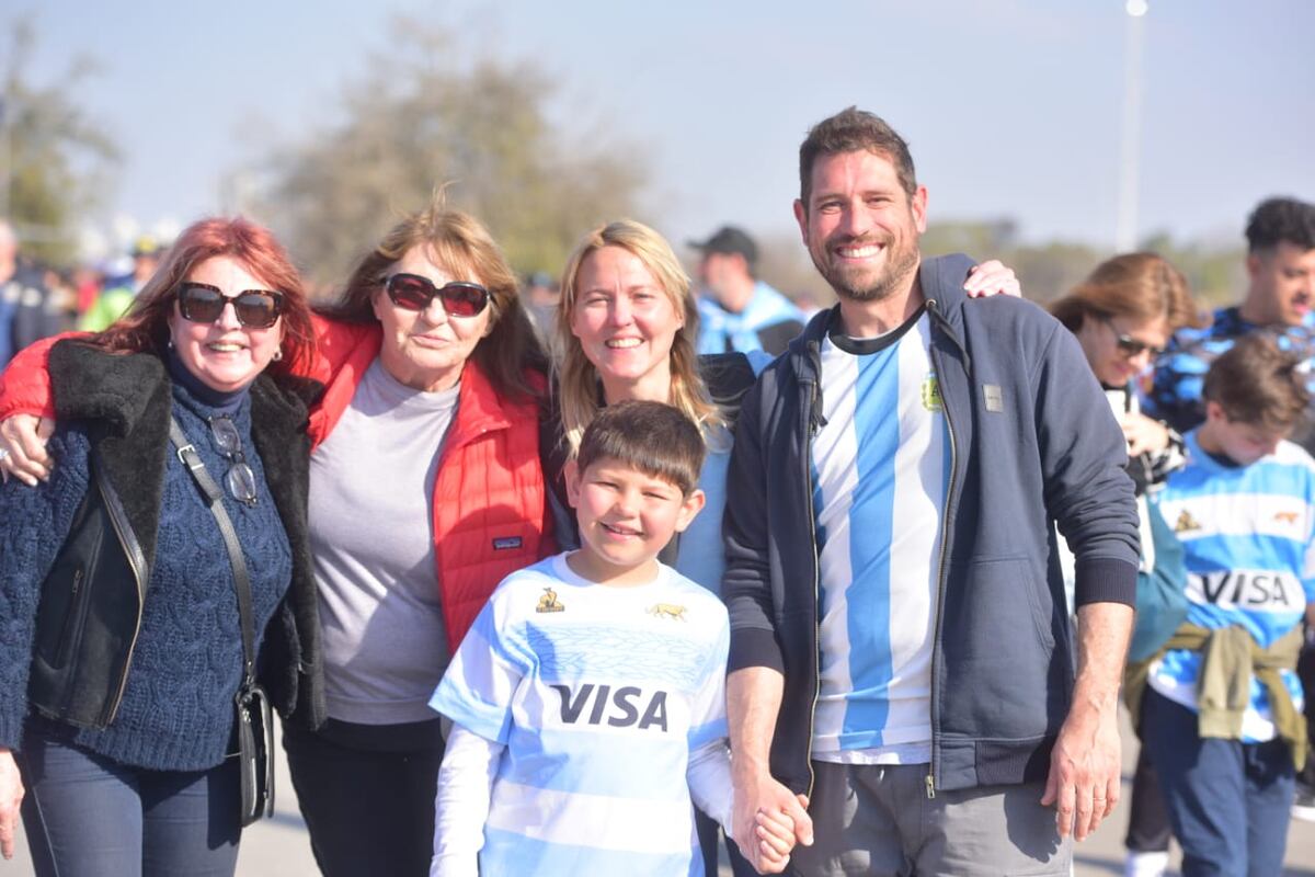Cara 'e Cancha de Los Pumas en la previa del partido con los All Blacks en el Kempes. (José Gabfriel Hernández / La Voz)