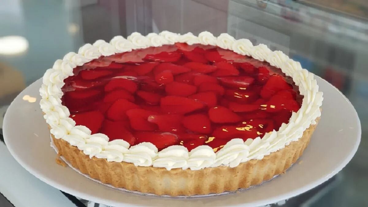 Paso a paso para hacer la tarta de frutilla con gelatina