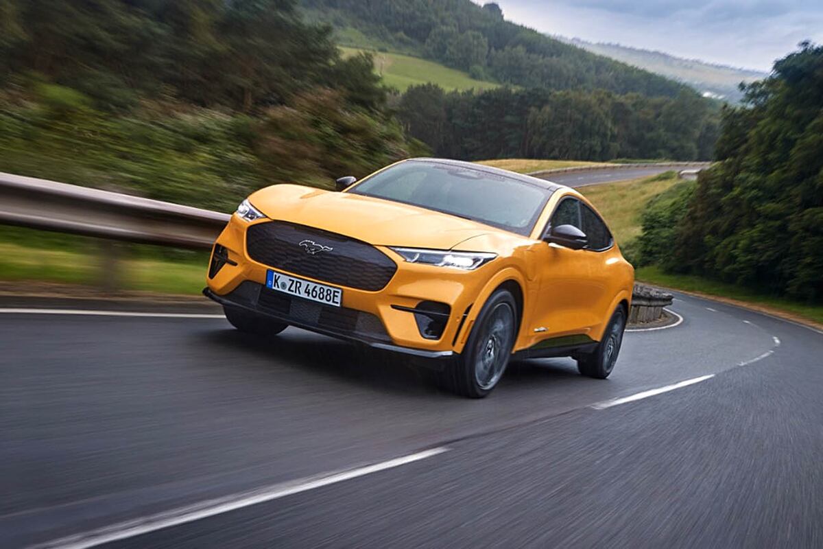 La versión GT Performance puede alcanzar 465 CV y 830 Nm de par, cuenta con tracción integral y un paquete de baterías de 88 kWh.
