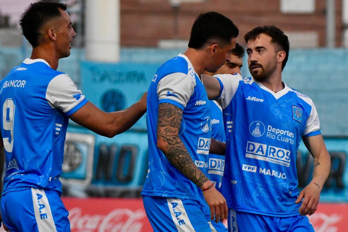 Estudiantes de Río Cuarto enfrentó de local a Patronato por la Primera Nacional. (Tomy Fragueiro / La Voz)