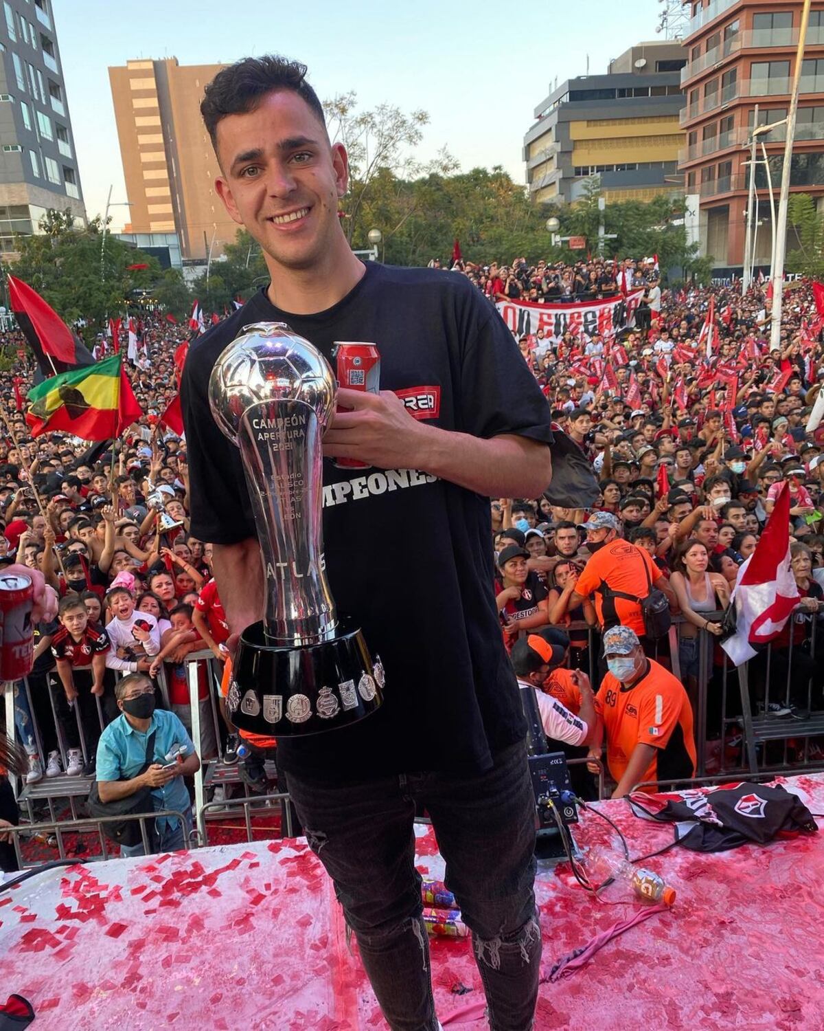 Maroni formó parte del equipo de Atlas que logró el título Apertura en diciembre de 2021. (Instagram Gonzalo Maroni).