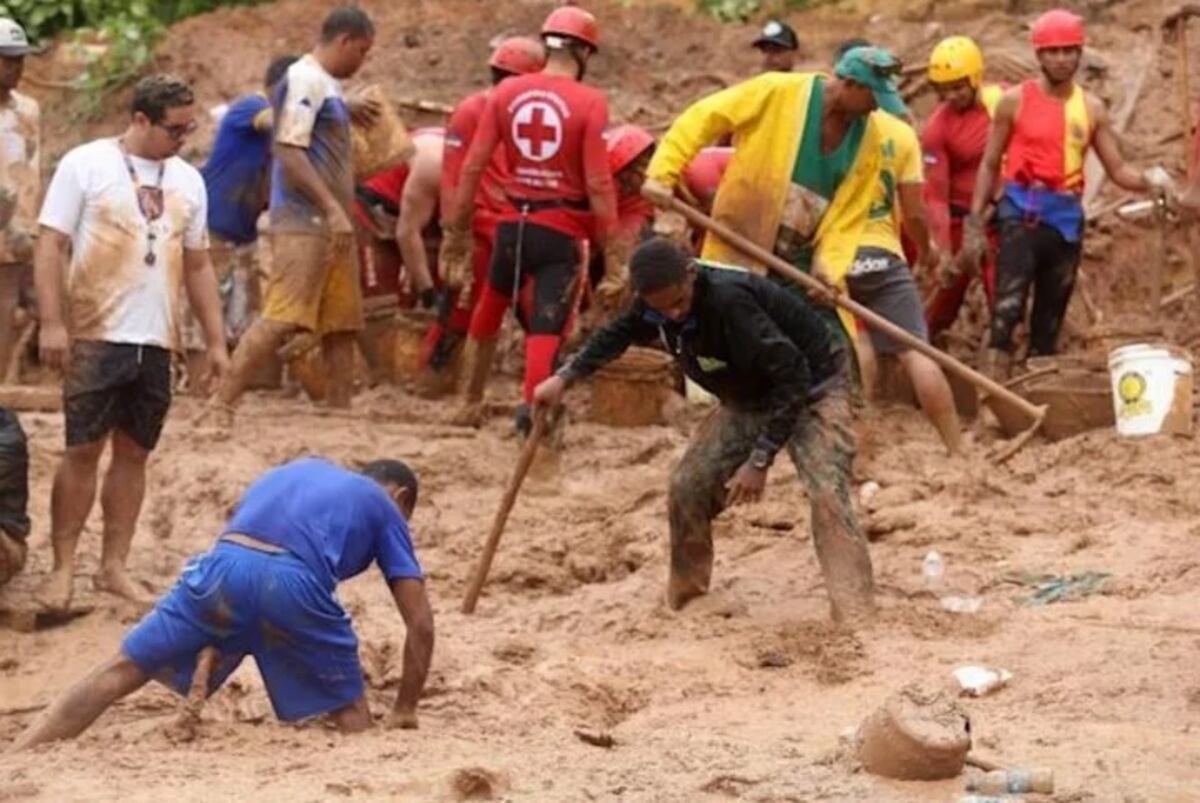 Violentas lluvias en Pernambuco.