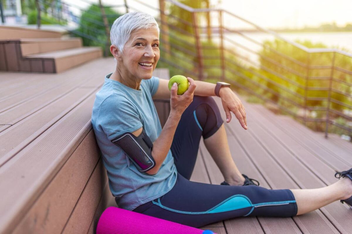 Menopausia: por qué es importante hacer ejercicio de fuerza en la rutina diaria