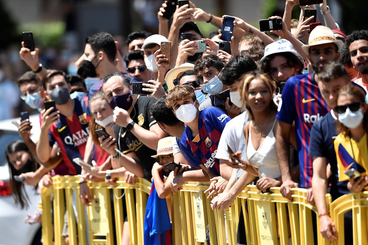 La afición culé se despide de la leyenda: Lionel Messi. /Agencia