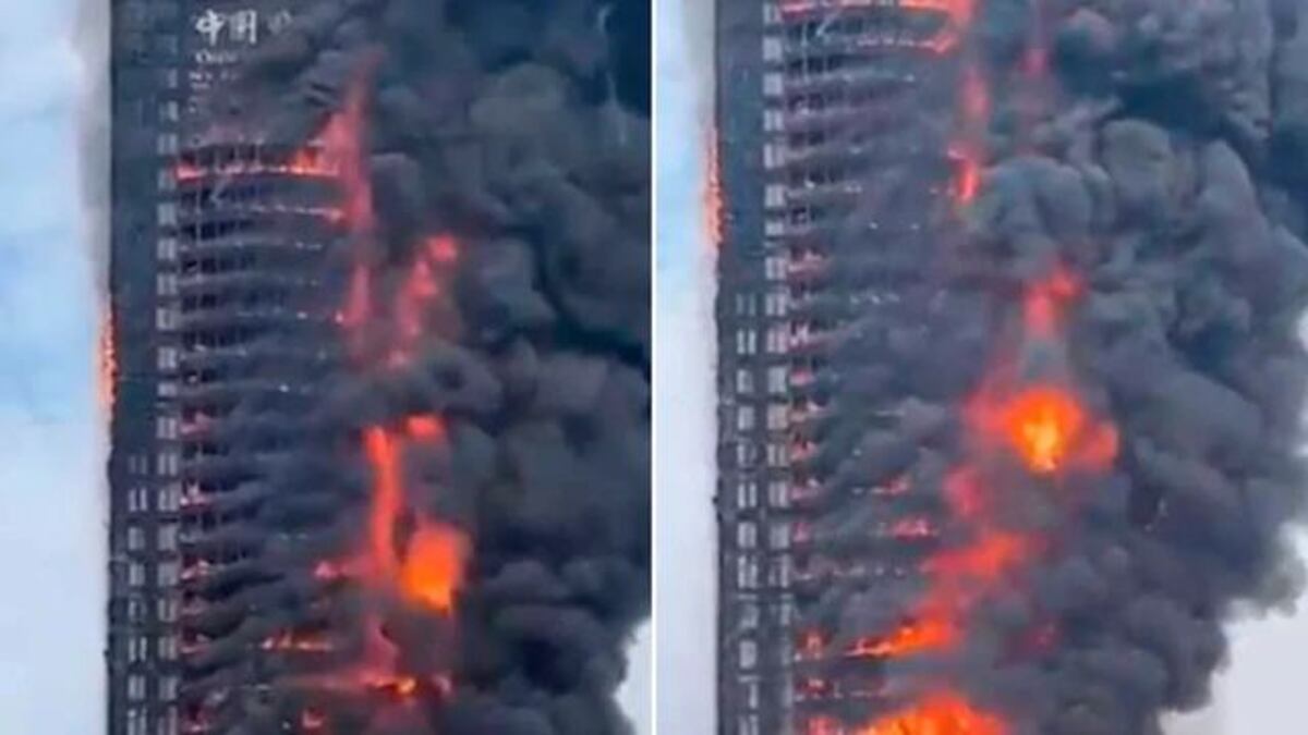Se incendió una torre de más de 200 metros en China.