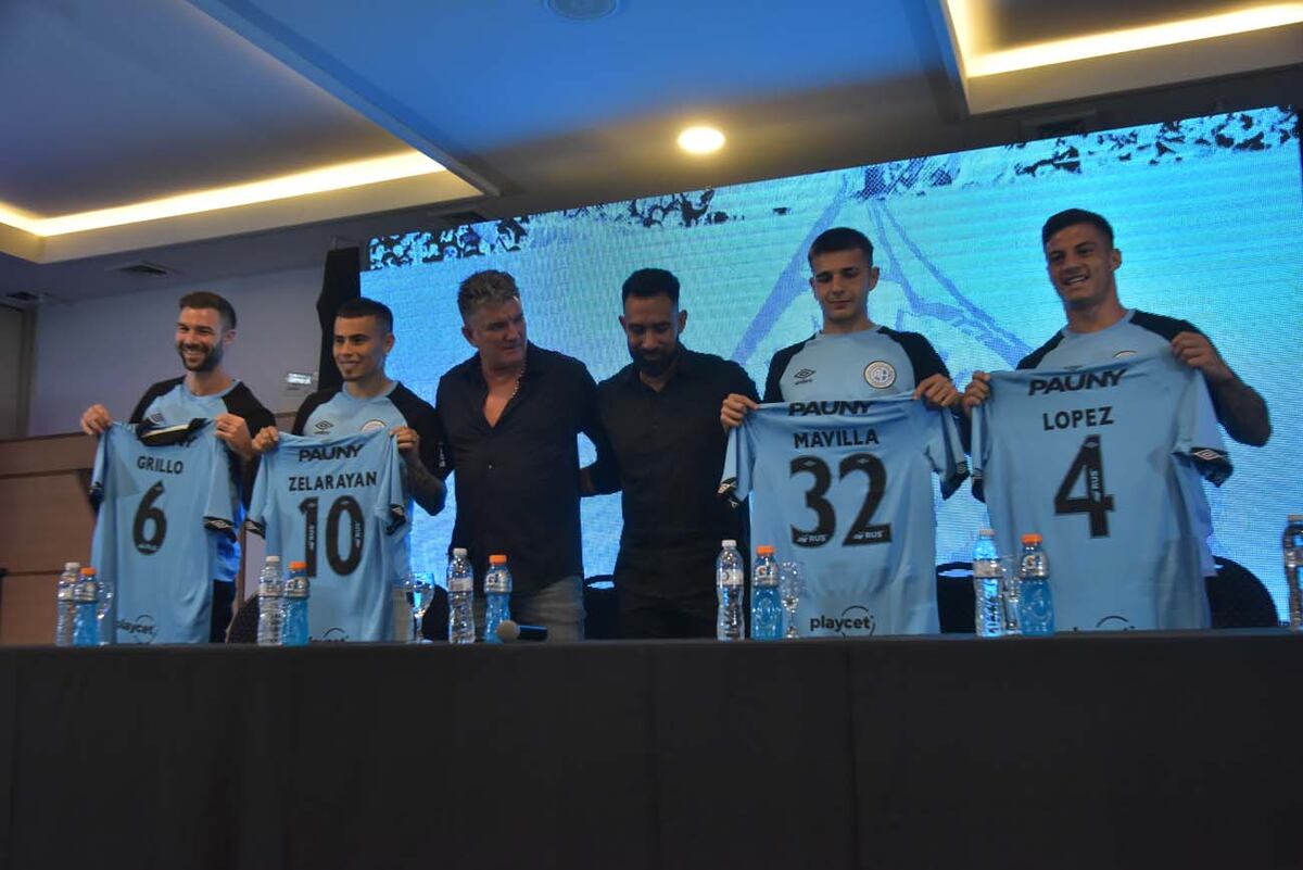 Belgrano presentó a sus cuatro nuevos refuerzos: Lucas Zelarayán, Fausto Grillo, Elías López y Julián Mavilla. (Facundo Luque / La Voz)