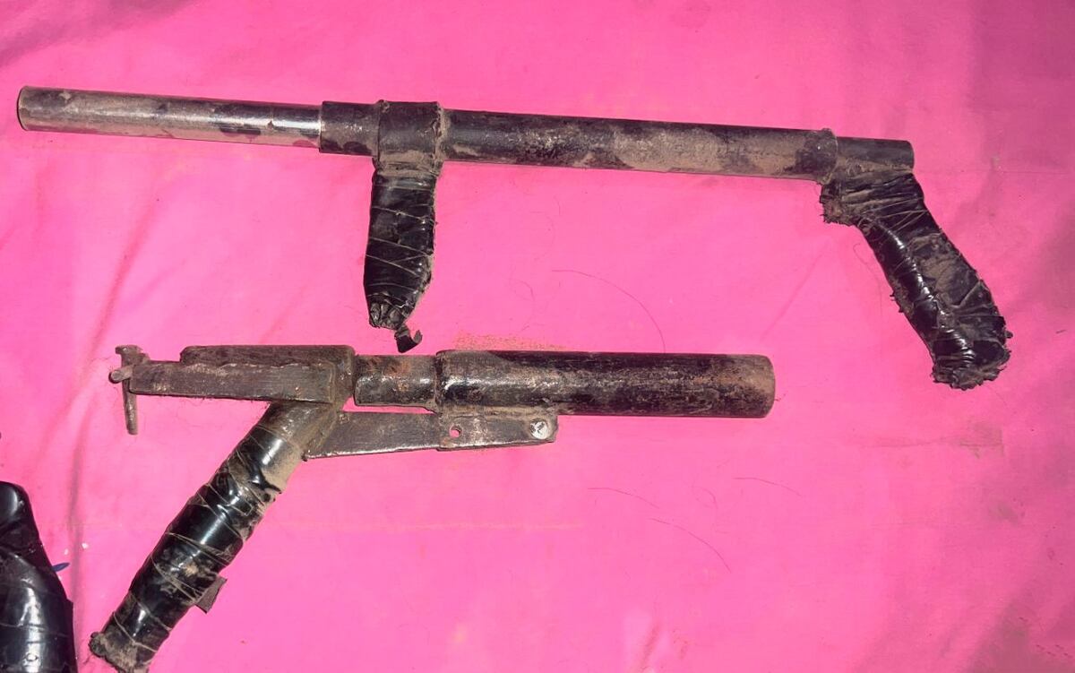 Impactante allanamiento en barrio Marqués Anexo: armas, municiones y una joven rescatada en Córdoba.