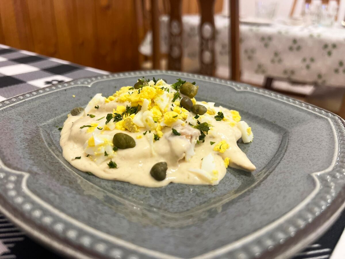 Vitel Toné en Pase usted, restaurante en Cofico.