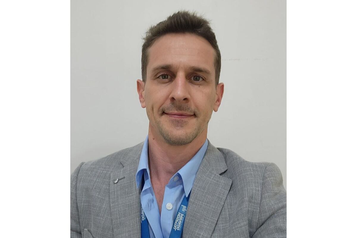 Dr. Juan Cabanillas, Neurocirujano.