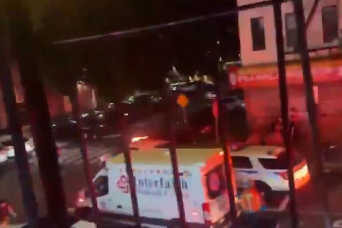 Tiroteo pandillero en un club nocturno de Nueva York deja tres muertos y nueve heridos
