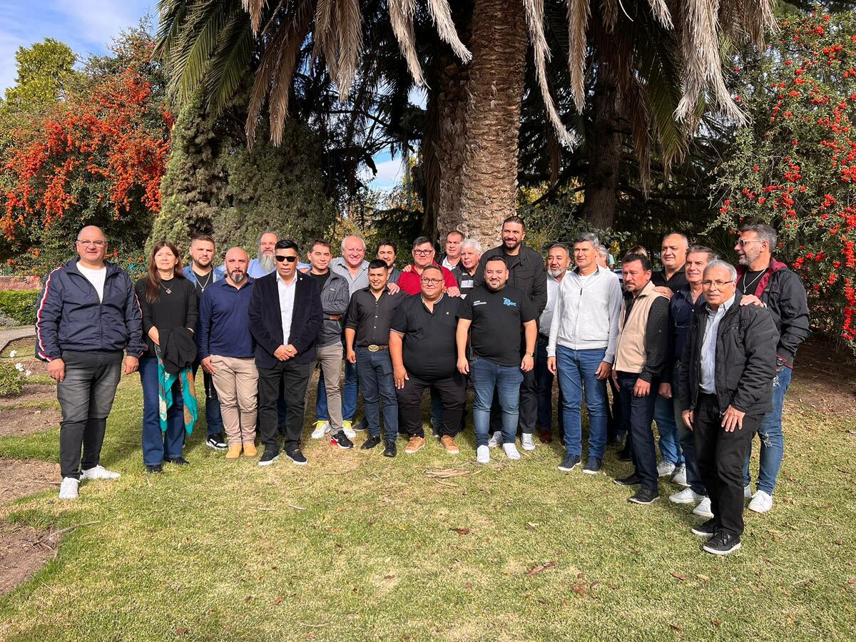 Celebración. El 1º de mayo pasado, la CGT Regional Córdoba organizó el festejo por el Día del Trabajador, en el gremio de Comercio. Asistió Daniel Passerini, candidato a intendente del PJ.