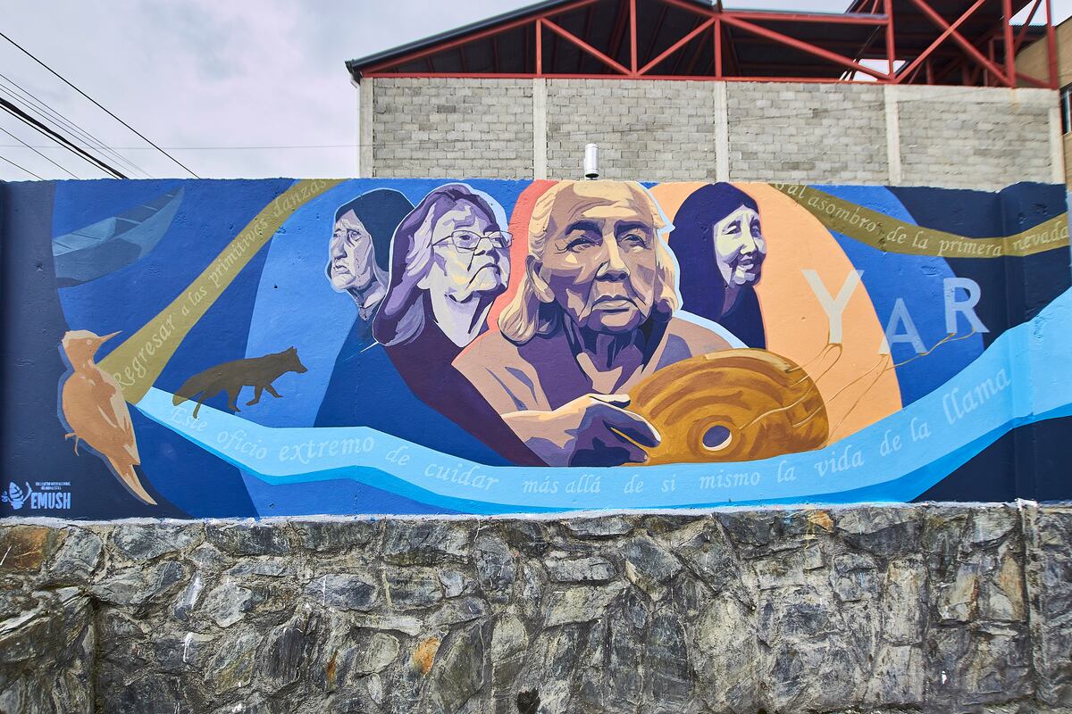 Mural de Daniela Anzoátegui.