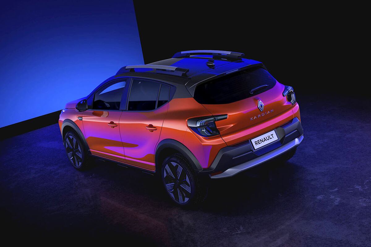 Con un largo de 4,12 metros y una distancia entre ejes de 2,64 metros, el Kardian se ubicará dentro de la gama de Renault por encima del Renault Stepway y por debajo del Duster.