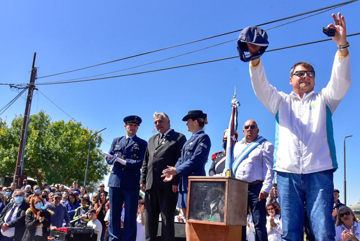 Homenaje a veteranos de guerra en la ciudad de Oliva, donde se encuentra el Museo Nacional de Malvinas. (Martín Llampayas / La Voz)