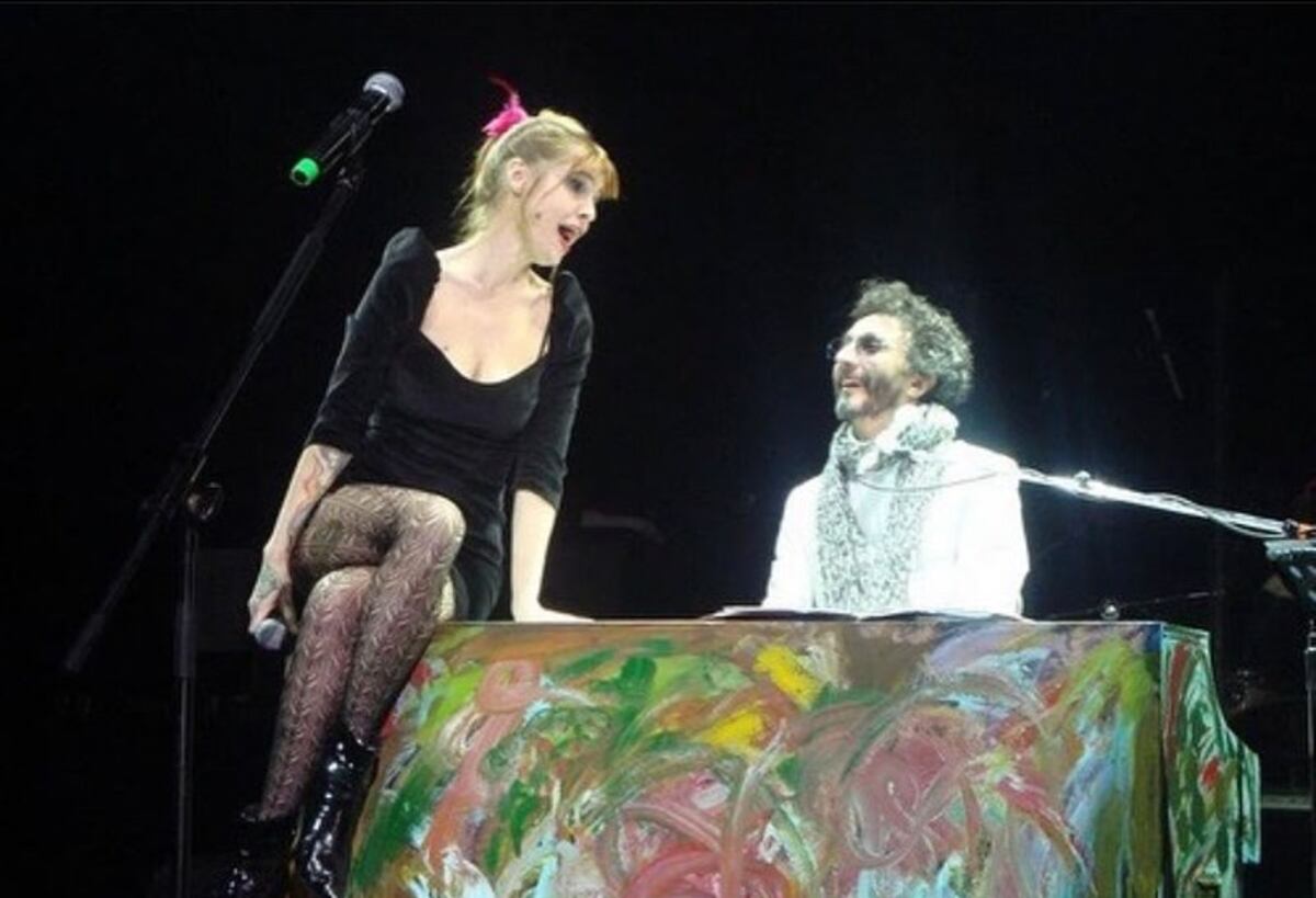 Fito Páez compartió una serie de fotos retro junto a Fabiana Cantilo por el cumpleaños de la artista. (Instagram Fito Páez)