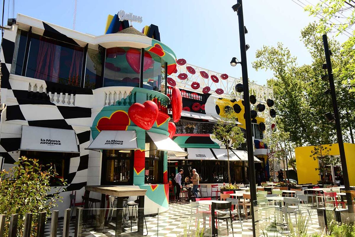 El lugar recibe a curiosos y “moneros” de Córdoba y el país. Un recorrido visual por esta nueva y original propuesta.. (José Gabriel Hernández / La Voz)