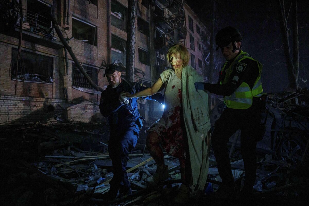 Ucrania. Nuevamente, se registraron ataques aéreos en Kiev. (AP)