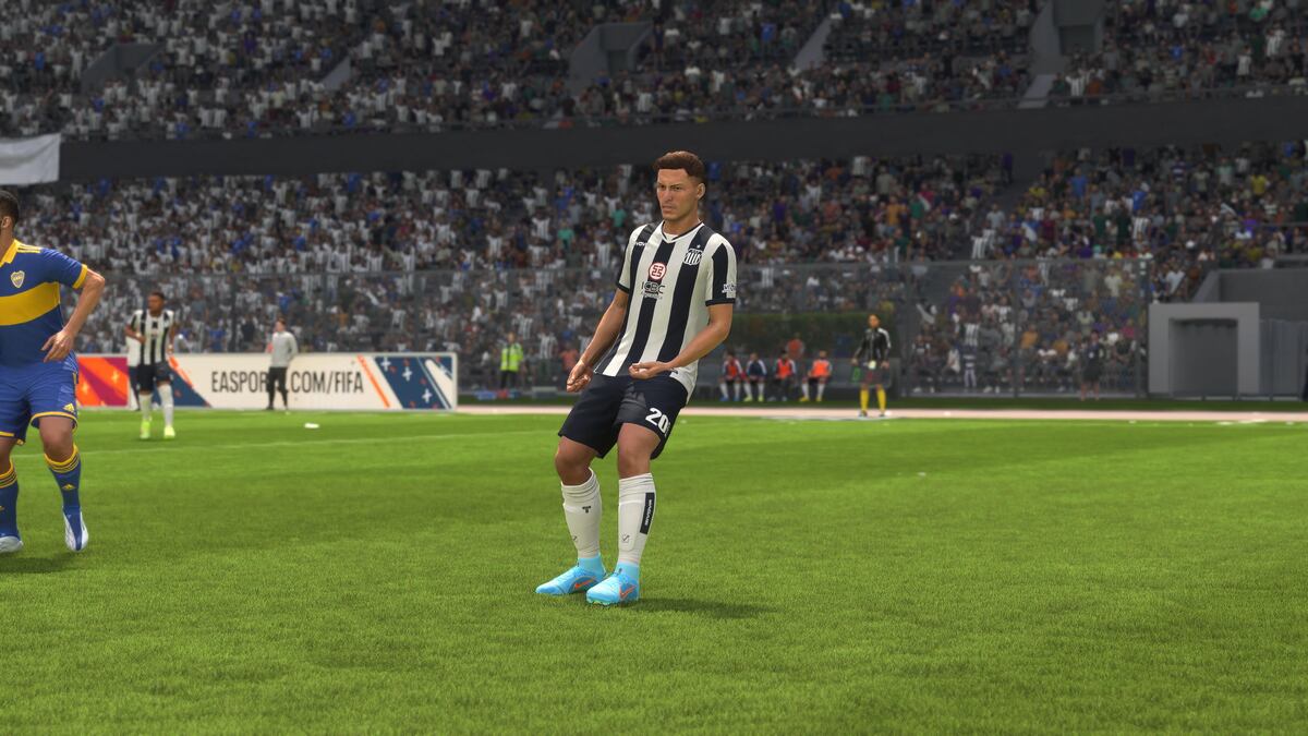 ALAN FRANCO. Capturas de imágenes en una Playstation 5 de cómo se ve Talleres en el videojuego Fifa 23.